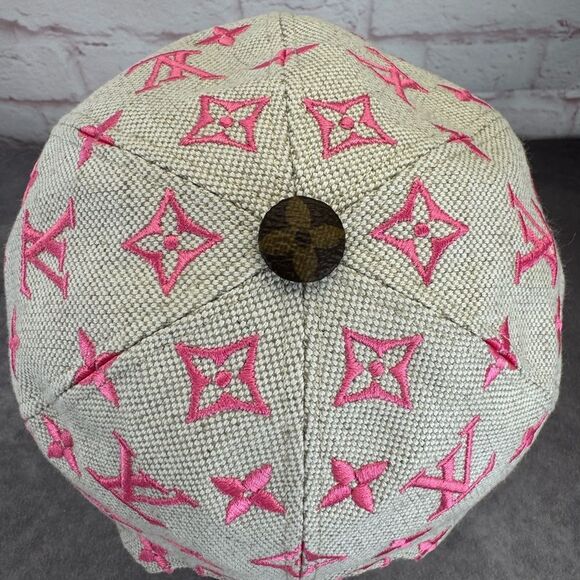 Louis Vuitton Canvas Monogram Starboard Cap M Pink - Picture 5 of 10